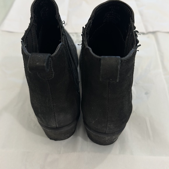 Steve Madden boots black size 7 1/2 - Picture 3 of 4